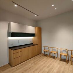 Parakou Building (D1), Office #587565511